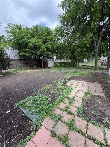 1227 W Avenue Avenue E - Photo 7