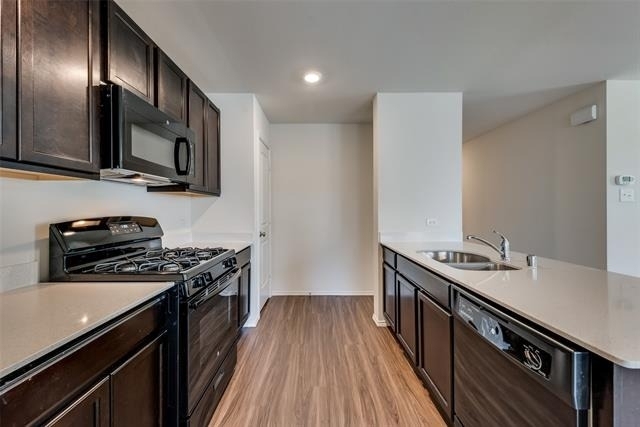 305 Falling Star Drive - Photo 9