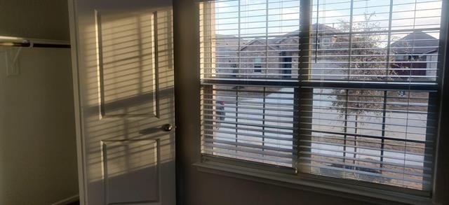 308 Youngblood Lane - Photo 3