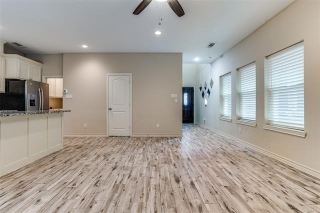 336 Austin Avenue - Photo 3