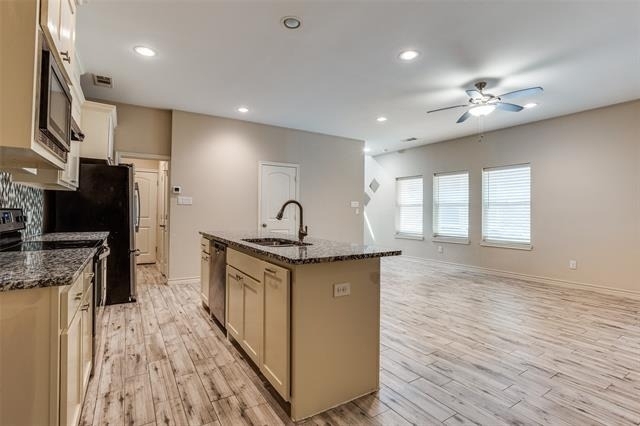 336 Austin Avenue - Photo 9
