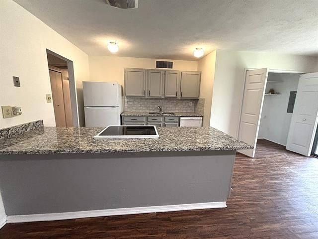 5620 Pearce Street - Photo 2