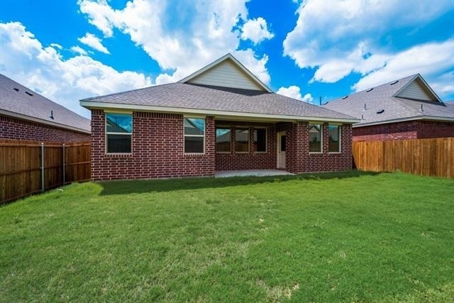 1833 Lake Grove Drive - Photo 25