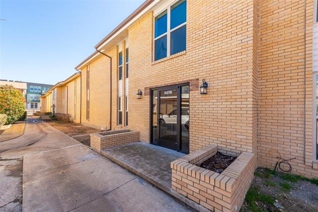 5076 Matilda Street - Photo 23