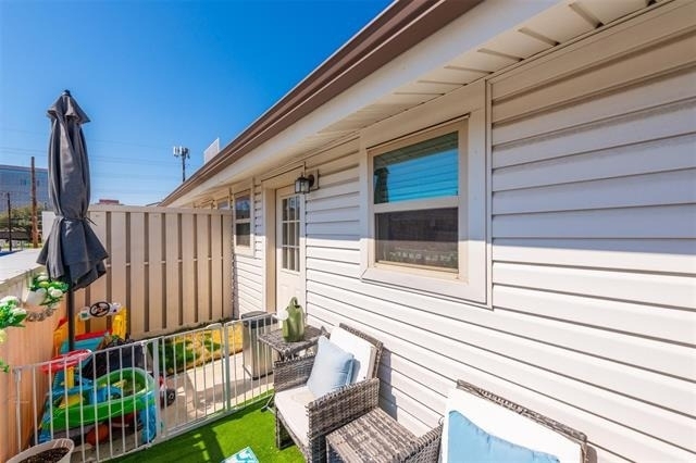 5076 Matilda Street - Photo 18