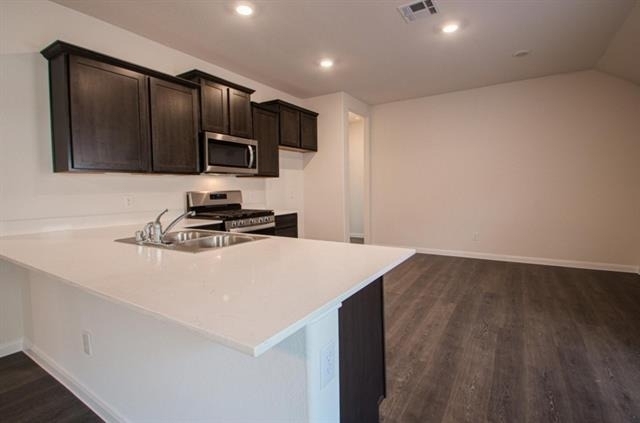 3936 Oak Creek Circle - Photo 4