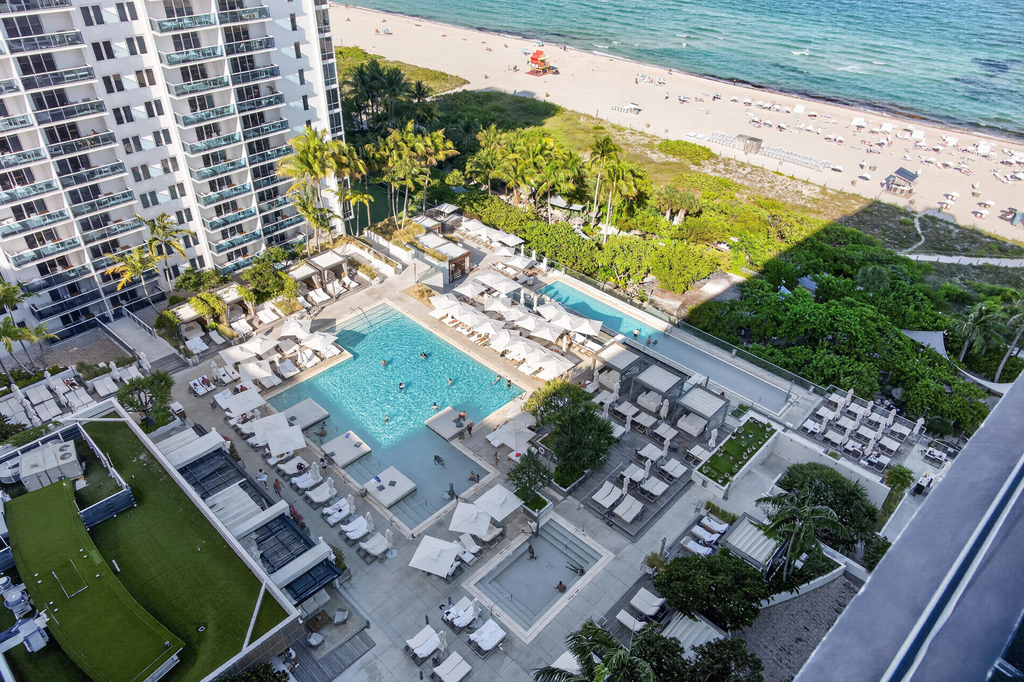 2301 Collins Avenue - Photo 19
