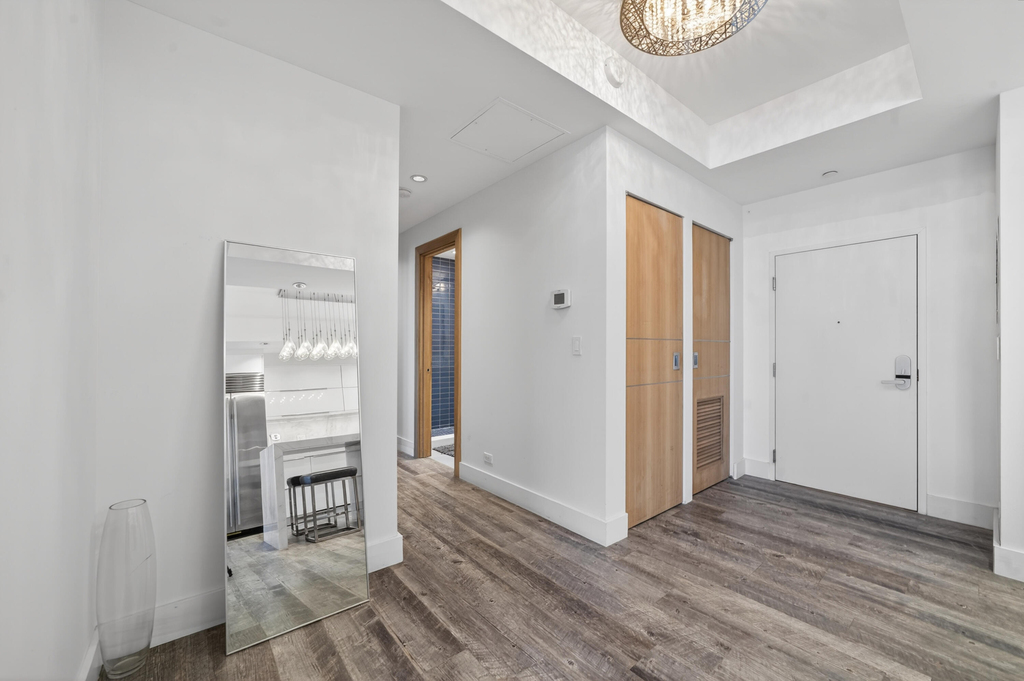 2301 Collins Avenue - Photo 15