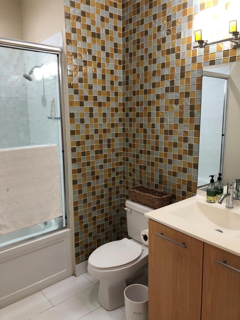313 Ne 2nd Street Ne - Photo 1