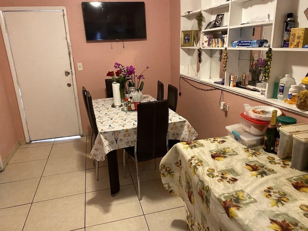 12920 Westview Drive - Photo 3
