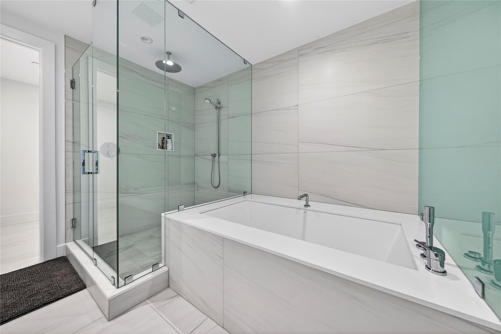 153 N Seabreeze Boulevard - Photo 22