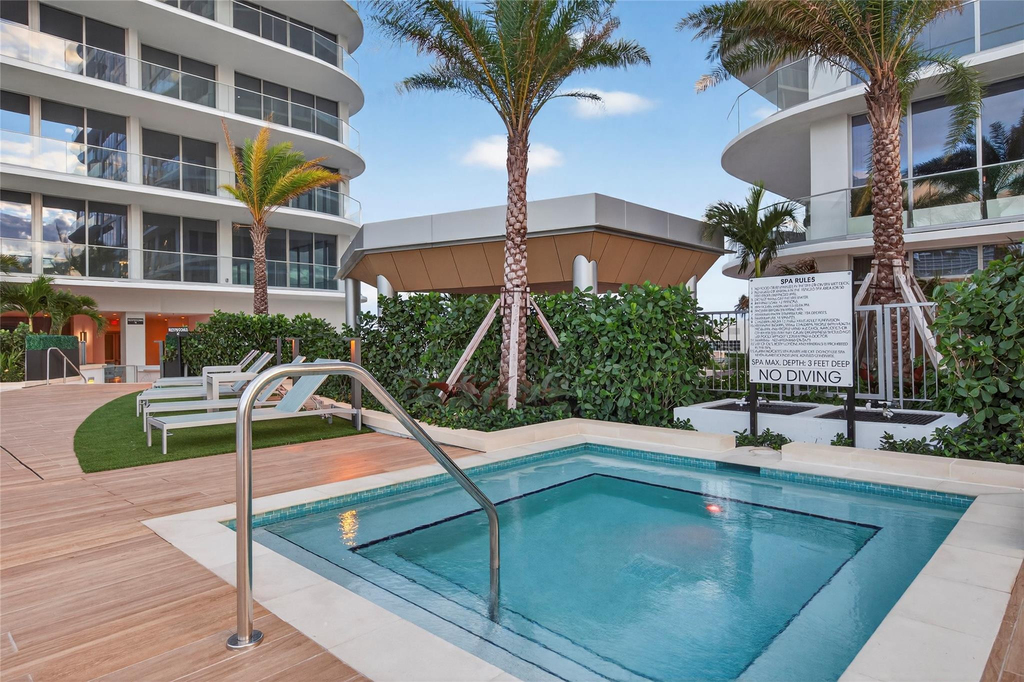 153 N Seabreeze Boulevard - Photo 43