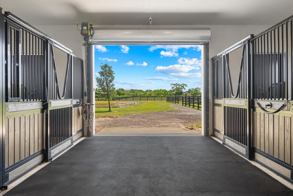 16175 Deer Path Lane - Photo 13