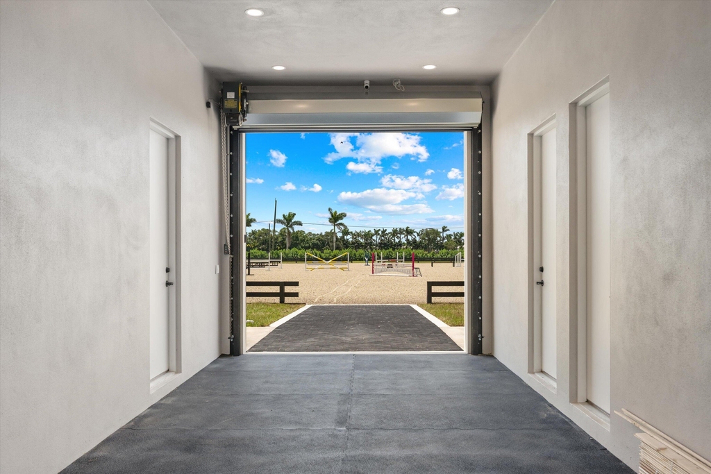 16175 Deer Path Lane - Photo 11