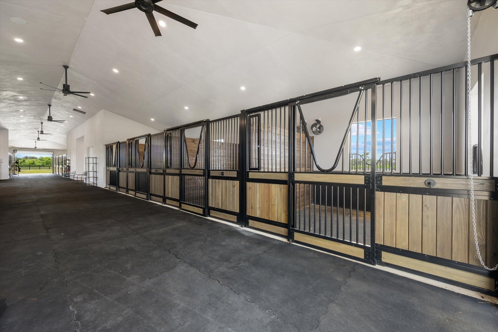 16175 Deer Path Lane - Photo 15