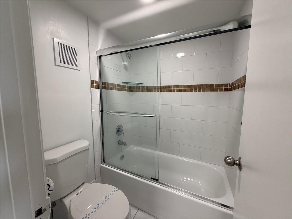 17350 Nw 68th Avenue - Photo 7