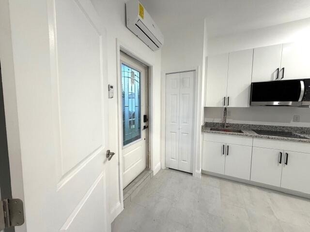 3418 Sw Englewood Street - Photo 1