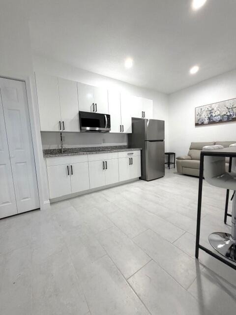 3418 Sw Englewood Street - Photo 11