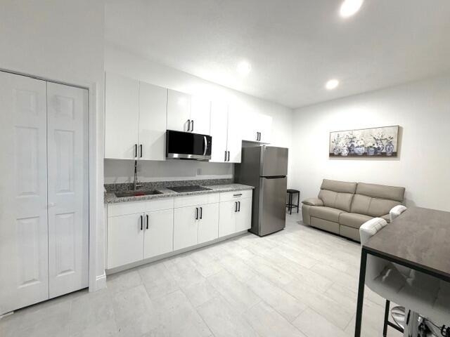 3418 Sw Englewood Street - Photo 10