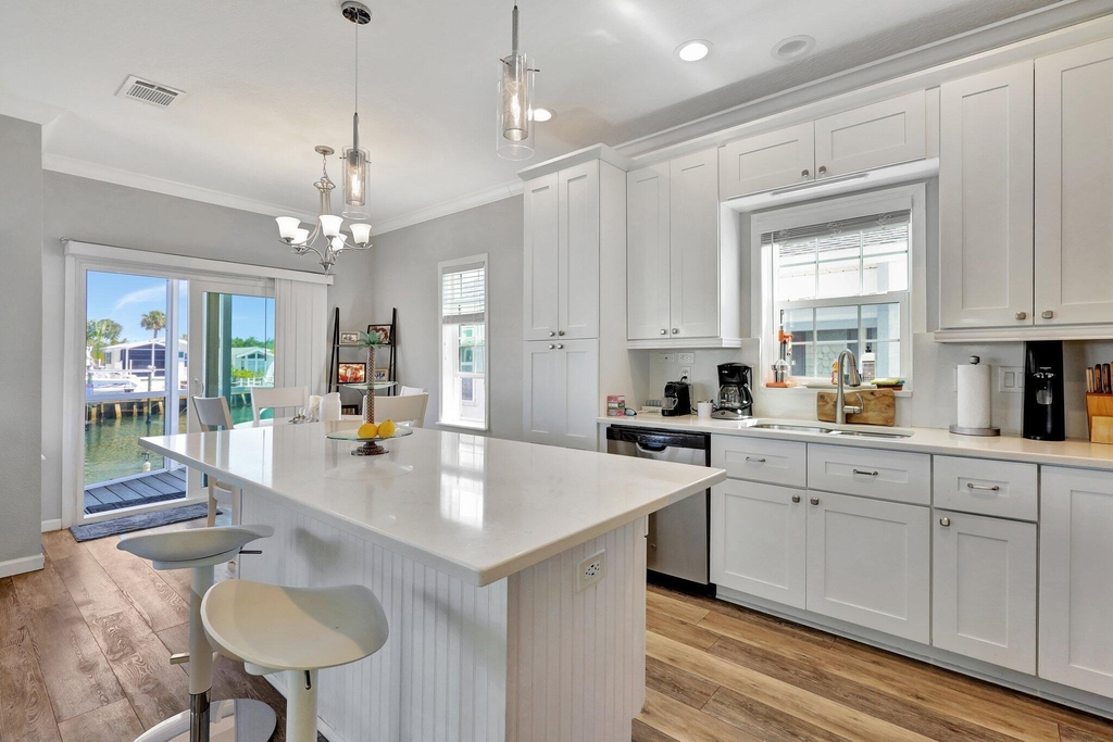 10701 S Ocean Drive - Photo 11