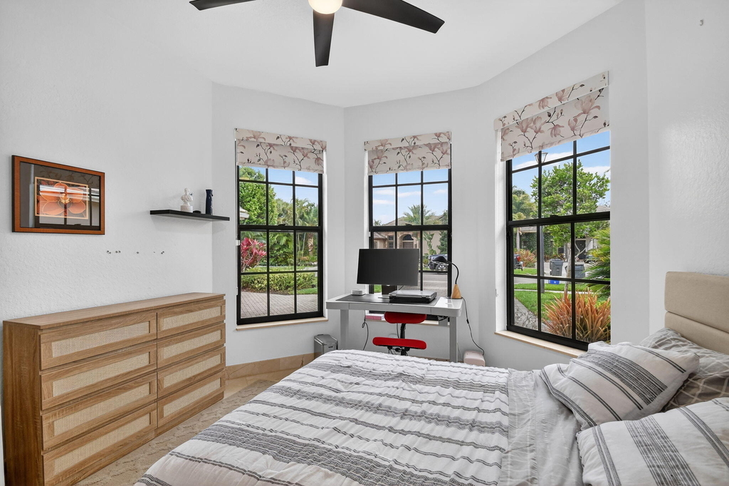 10337 Trianon Place - Photo 47