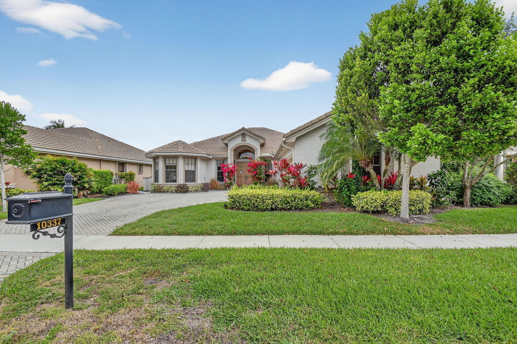 10337 Trianon Place - Photo 0