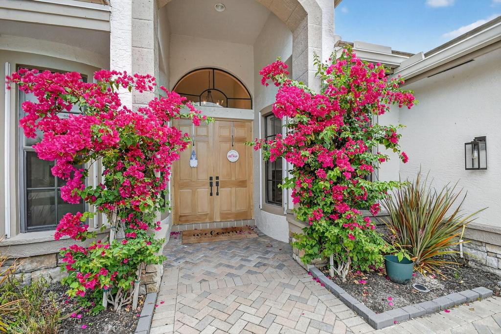10337 Trianon Place - Photo 18