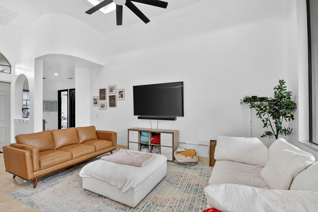 10337 Trianon Place - Photo 24