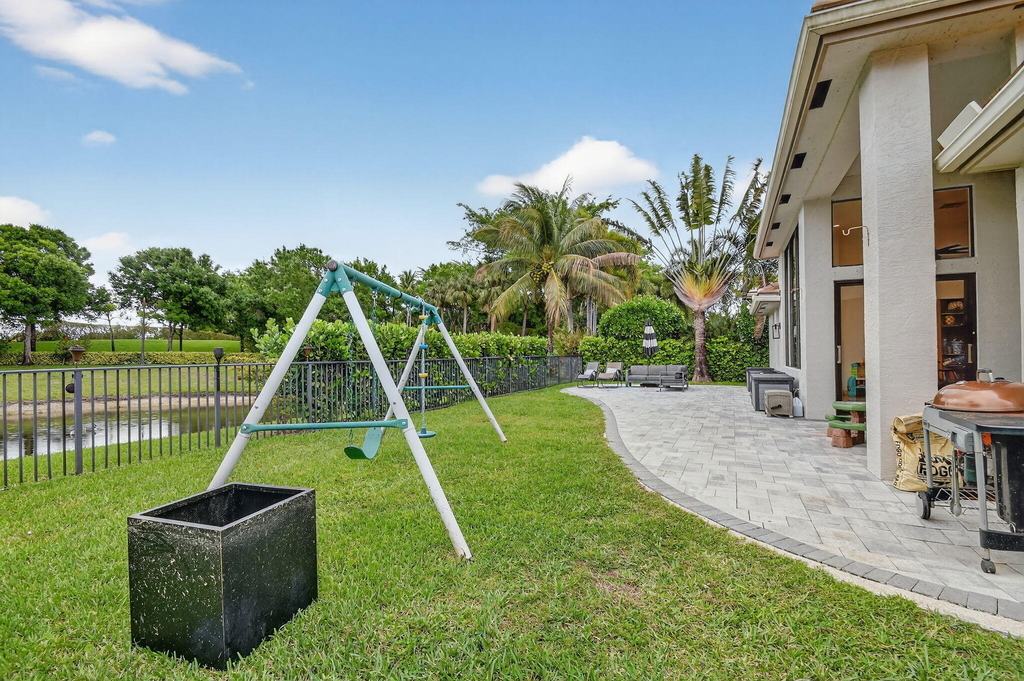 10337 Trianon Place - Photo 70