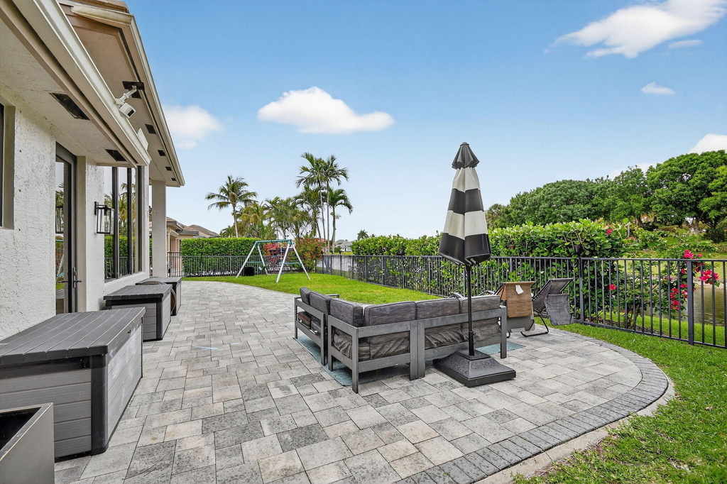 10337 Trianon Place - Photo 74
