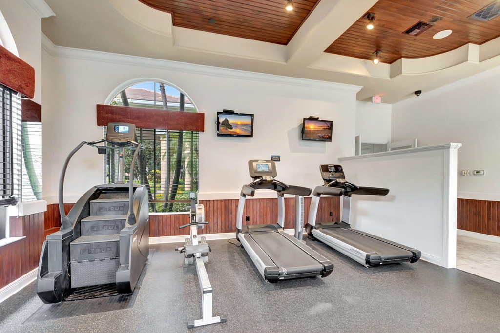 10337 Trianon Place - Photo 3