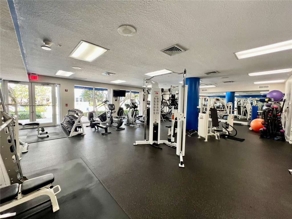 6001 N Ocean Drive - Photo 35