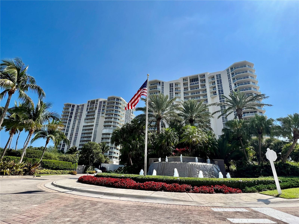 6001 N Ocean Drive - Photo 2