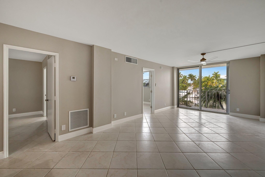 1777 Se 15th Street - Photo 5