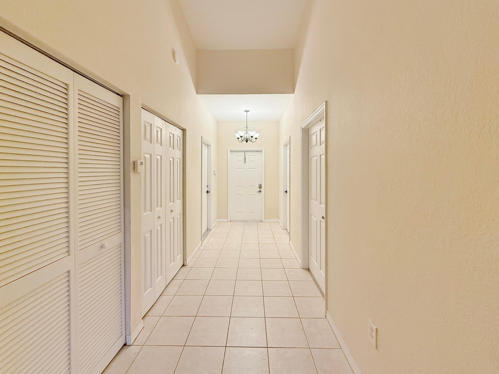 2400 E Aragon Boulevard - Photo 16