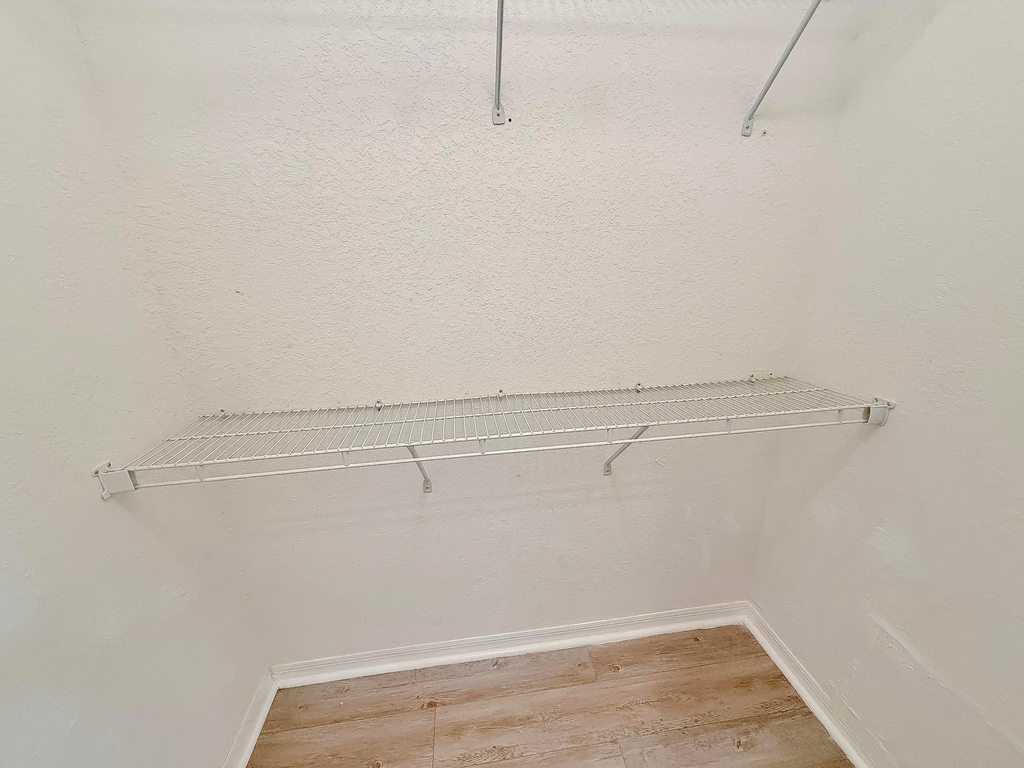 2400 E Aragon Boulevard - Photo 23