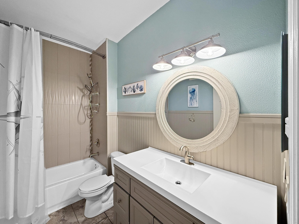 2400 E Aragon Boulevard - Photo 13