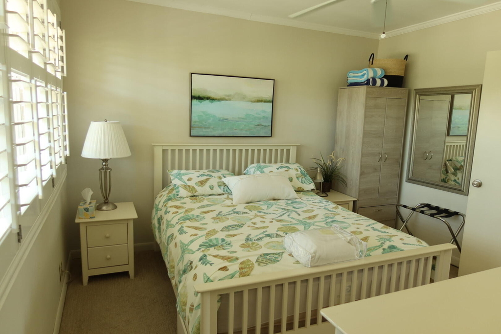 1221 Hillsboro Mile - Photo 7