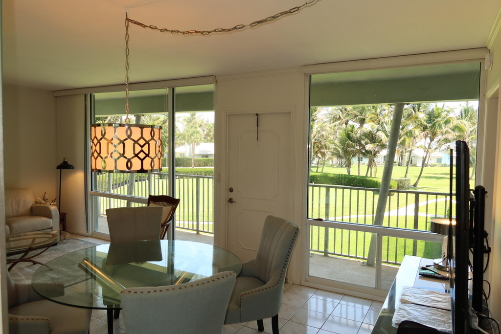 1221 Hillsboro Mile - Photo 11
