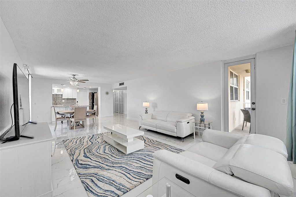 1401 S Ocean Drive - Photo 7
