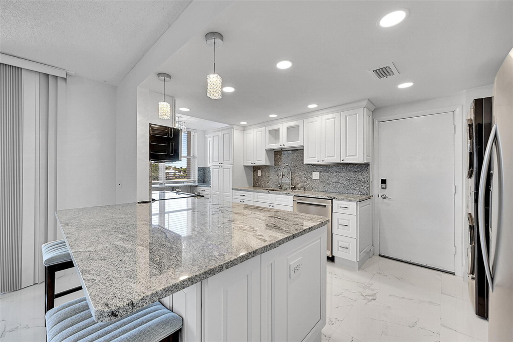1401 S Ocean Drive - Photo 8