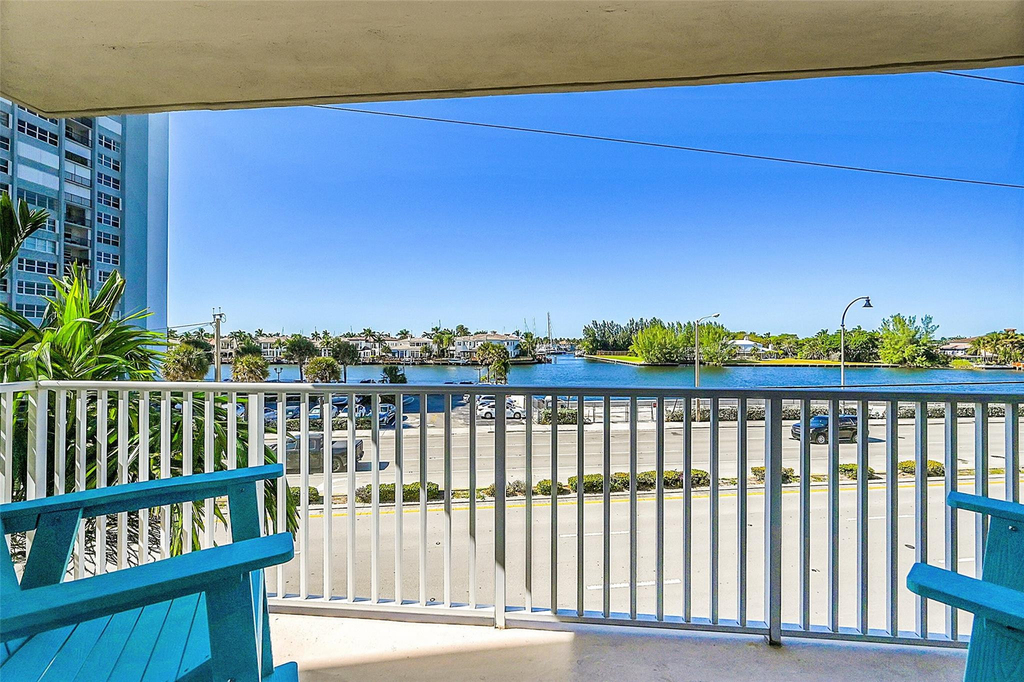 1401 S Ocean Drive - Photo 27