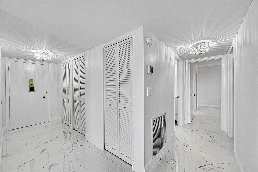1401 S Ocean Drive - Photo 1