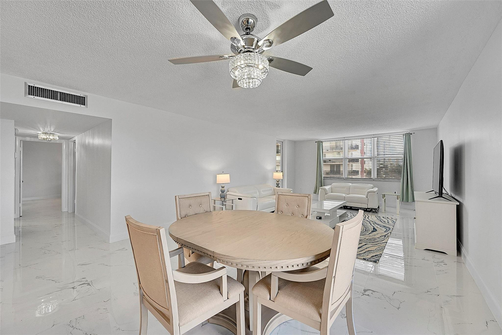 1401 S Ocean Drive - Photo 3