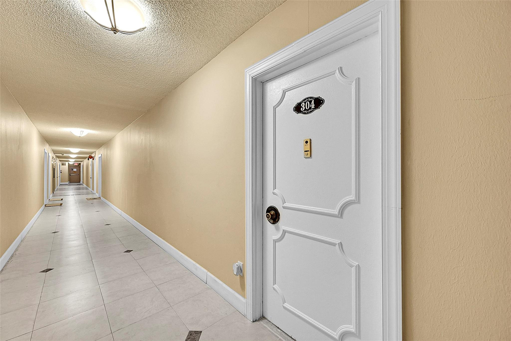 1401 S Ocean Drive - Photo 23