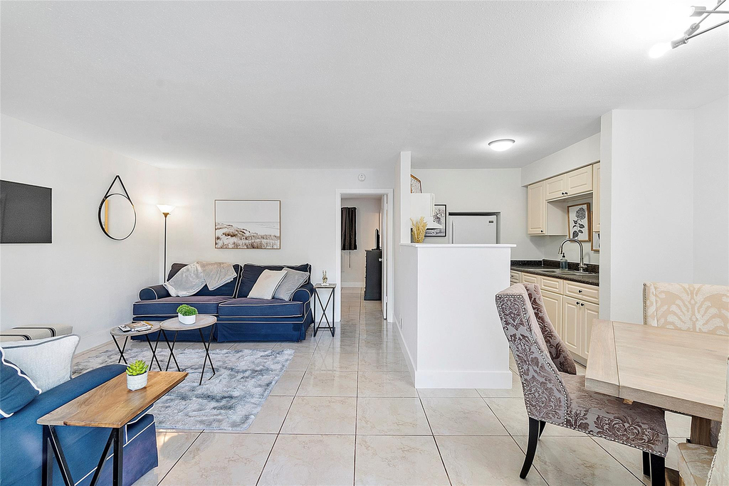 3230 Ne 13th Street - Photo 7