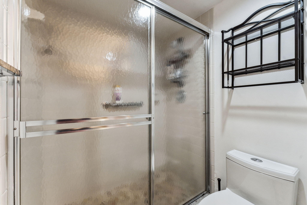 15301 Pembridge Avenue - Photo 17