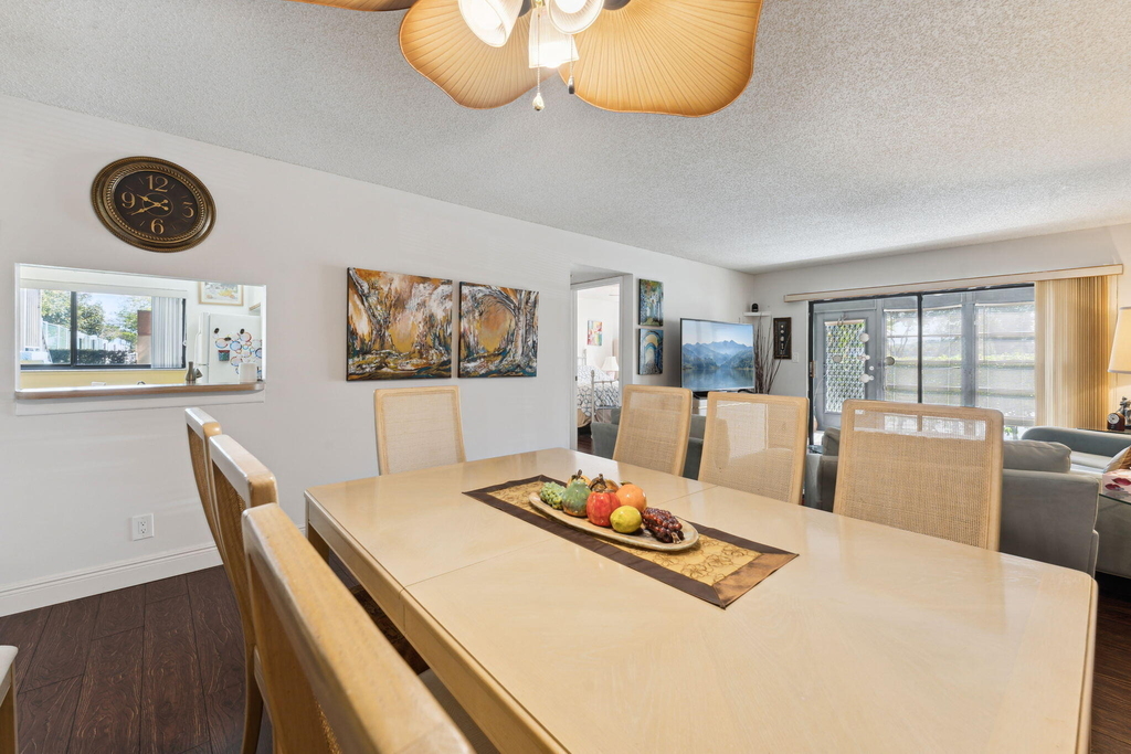 15301 Pembridge Avenue - Photo 9