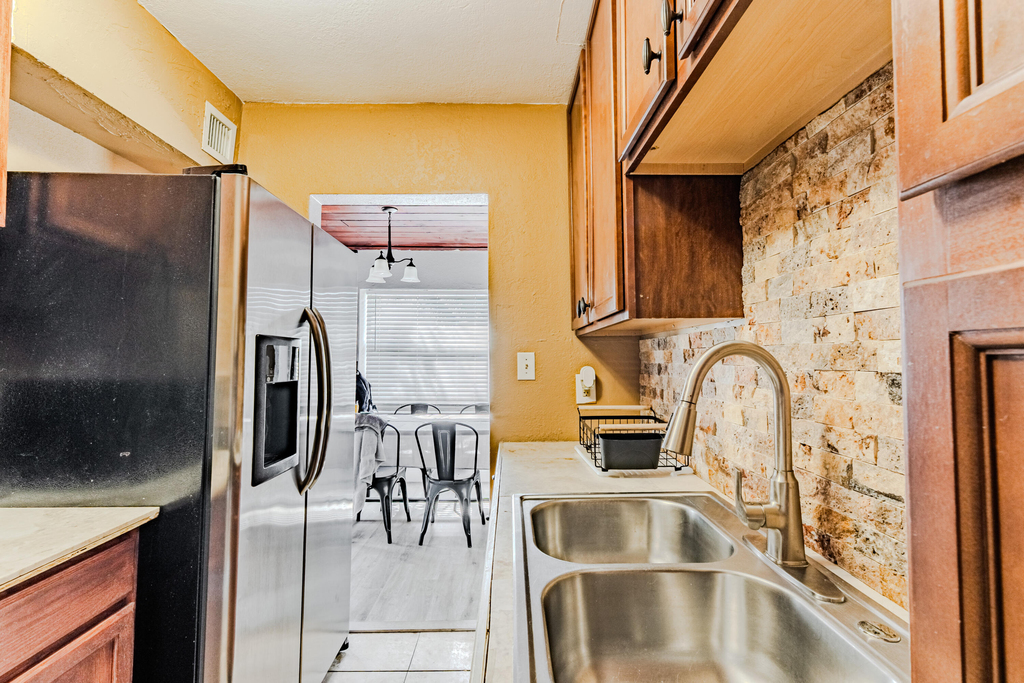 112 W 34th Street - Photo 14