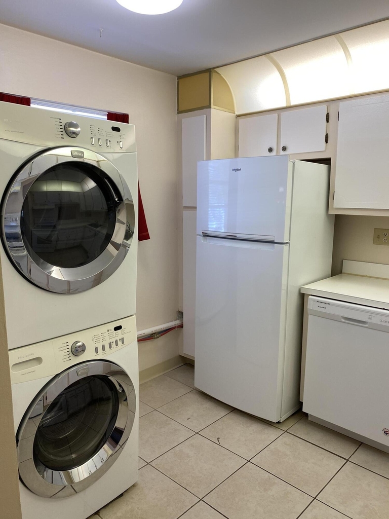 2500 Fiore Way - Photo 8